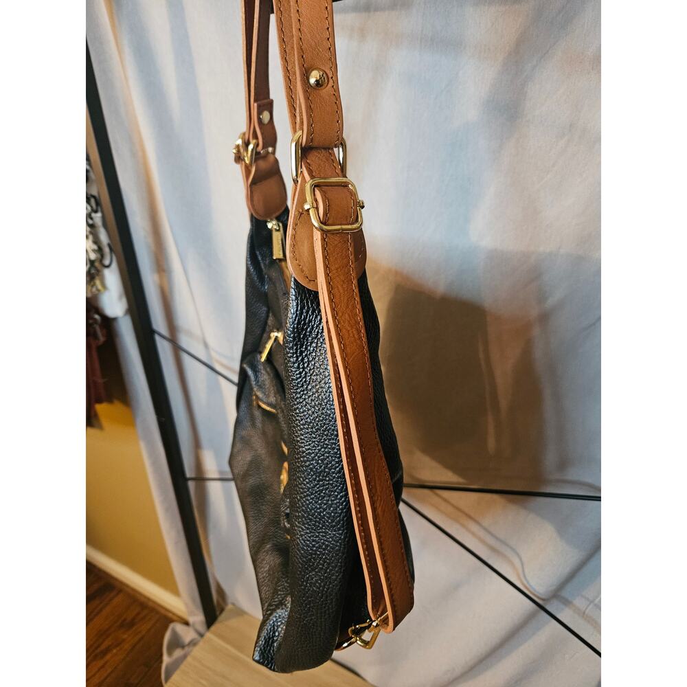 Valentina Black & Brown Pebbled Leather Shoulder Bag - Picture 7 of 11